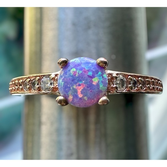 Asian Artisan Crafted Jewelry - Vintage Accent Ring Size 8.5 Lab Black Opal Color Clear CZs 925 Sterling 2.6g